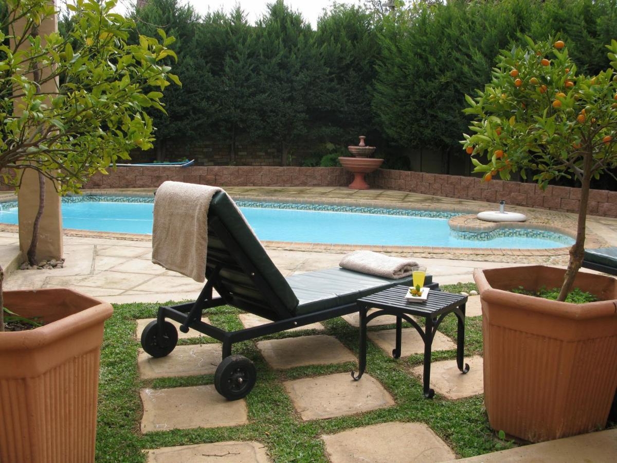 Casablanca Bed And Breakfast Στέλενμπος Εξωτερικό φωτογραφία
