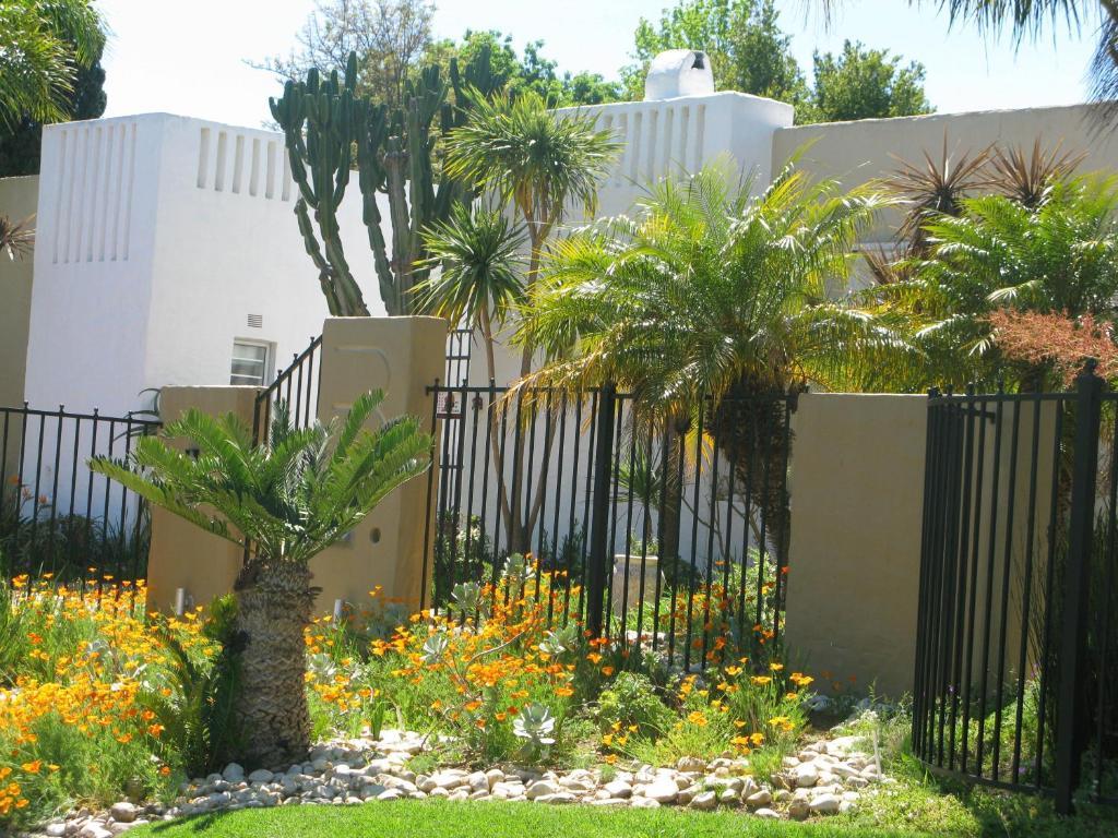 Casablanca Bed And Breakfast Στέλενμπος Εξωτερικό φωτογραφία