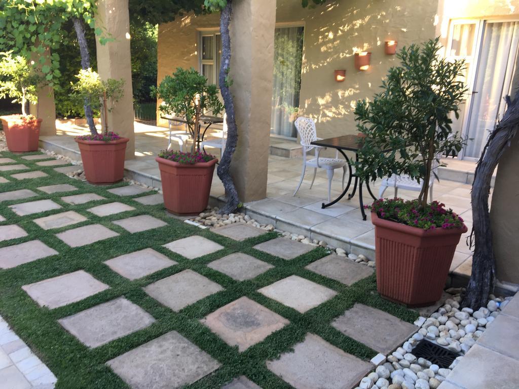 Casablanca Bed And Breakfast Στέλενμπος Εξωτερικό φωτογραφία