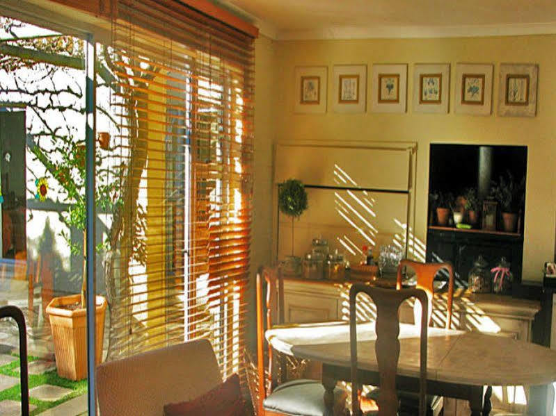 Casablanca Bed And Breakfast Στέλενμπος Εξωτερικό φωτογραφία